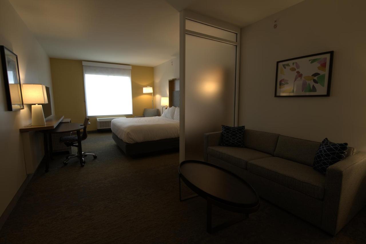  | Holiday Inn & Suites - Hopkinsville - Convention Ctr, an IHG Hotel