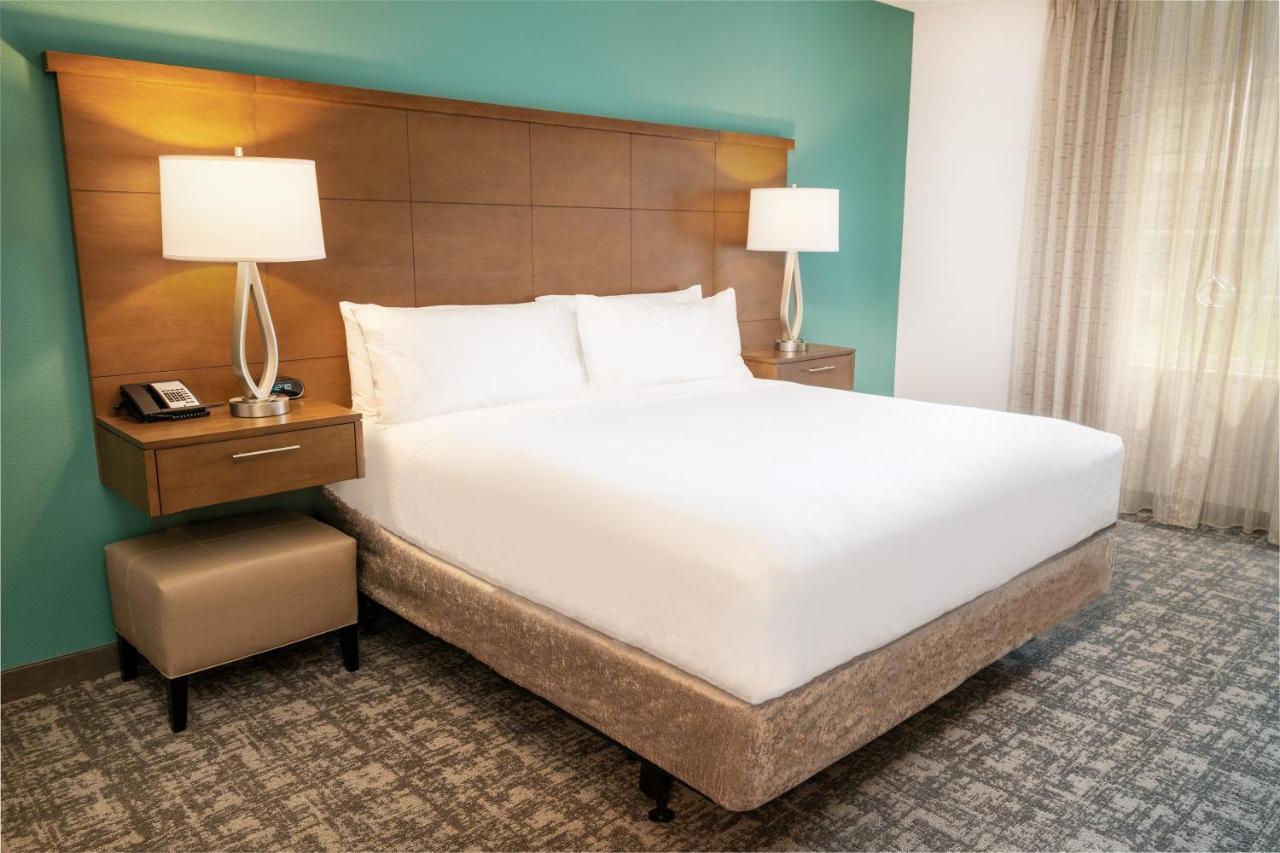 King Room - Mobility Access Tub/Non-Smoking at Staybridge Suites Nashville - Franklin, an IHG Hotel