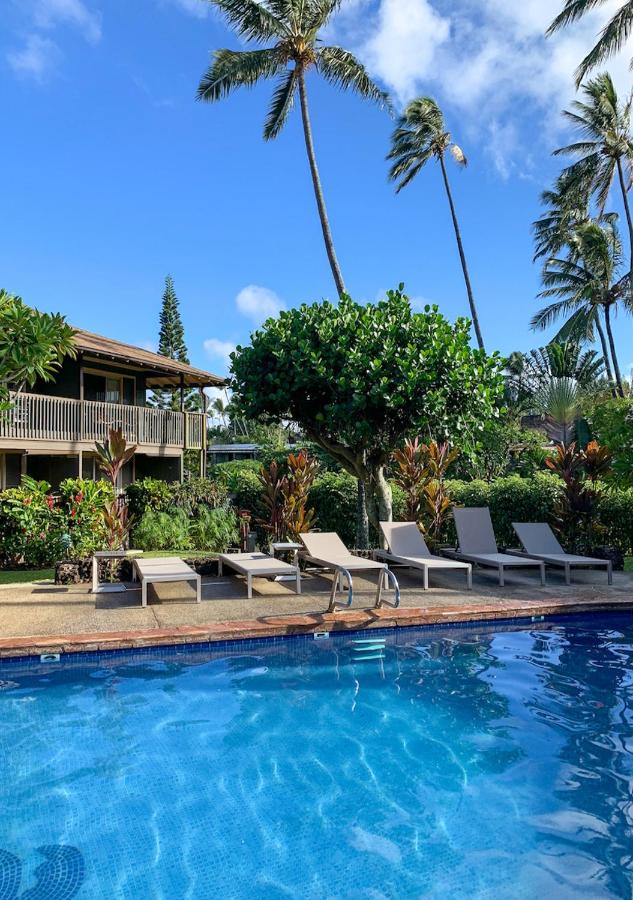| Napili Village Hotel