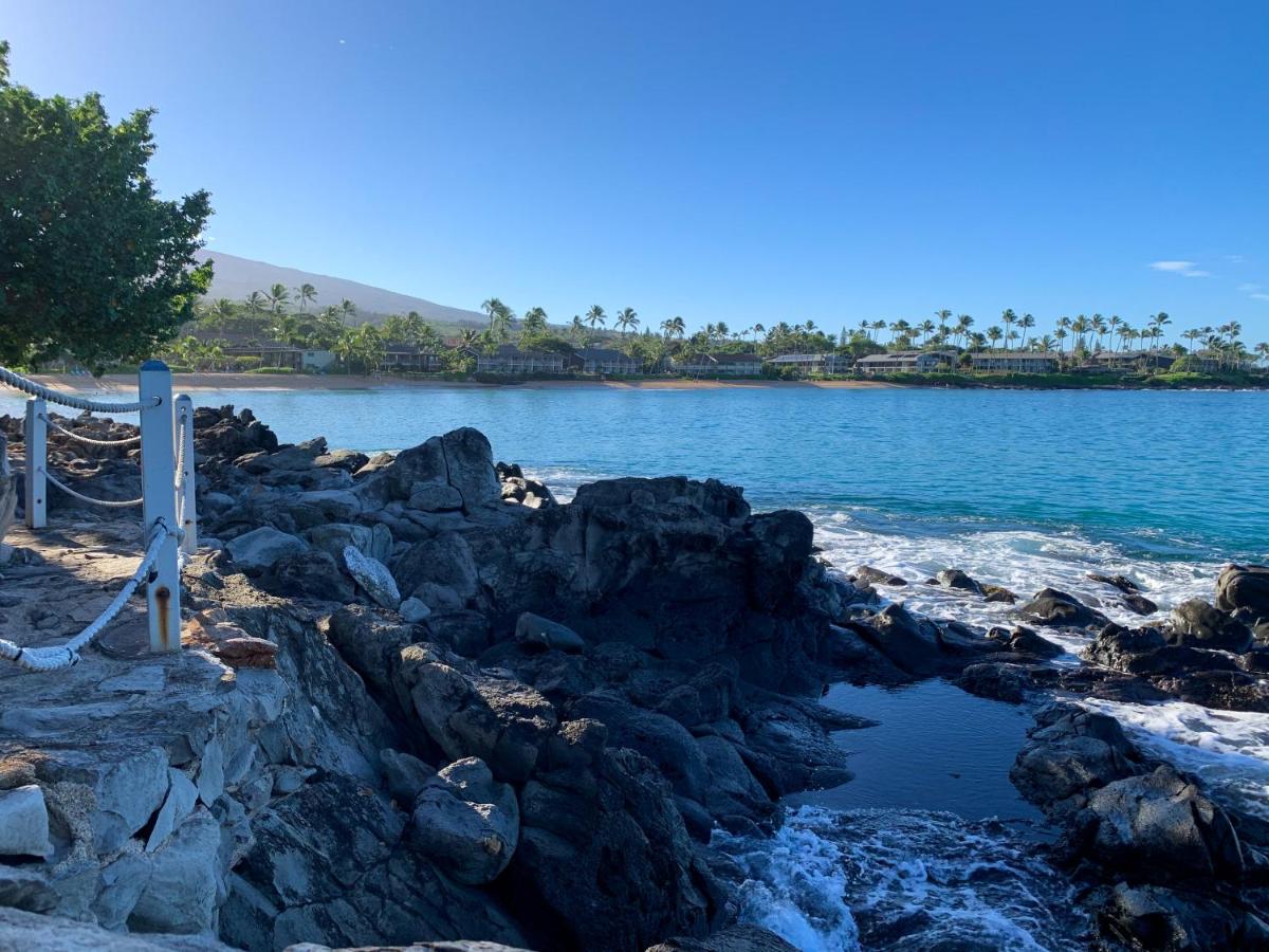 | Napili Village Hotel