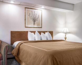 Room #49028907 at Classic Inn San Marcos, TX