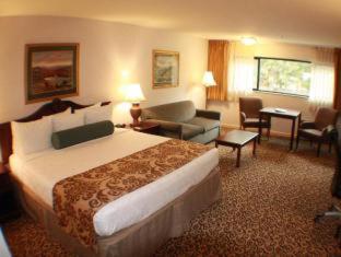 Room #35666126 at Best Western Plus Inn At The Vines