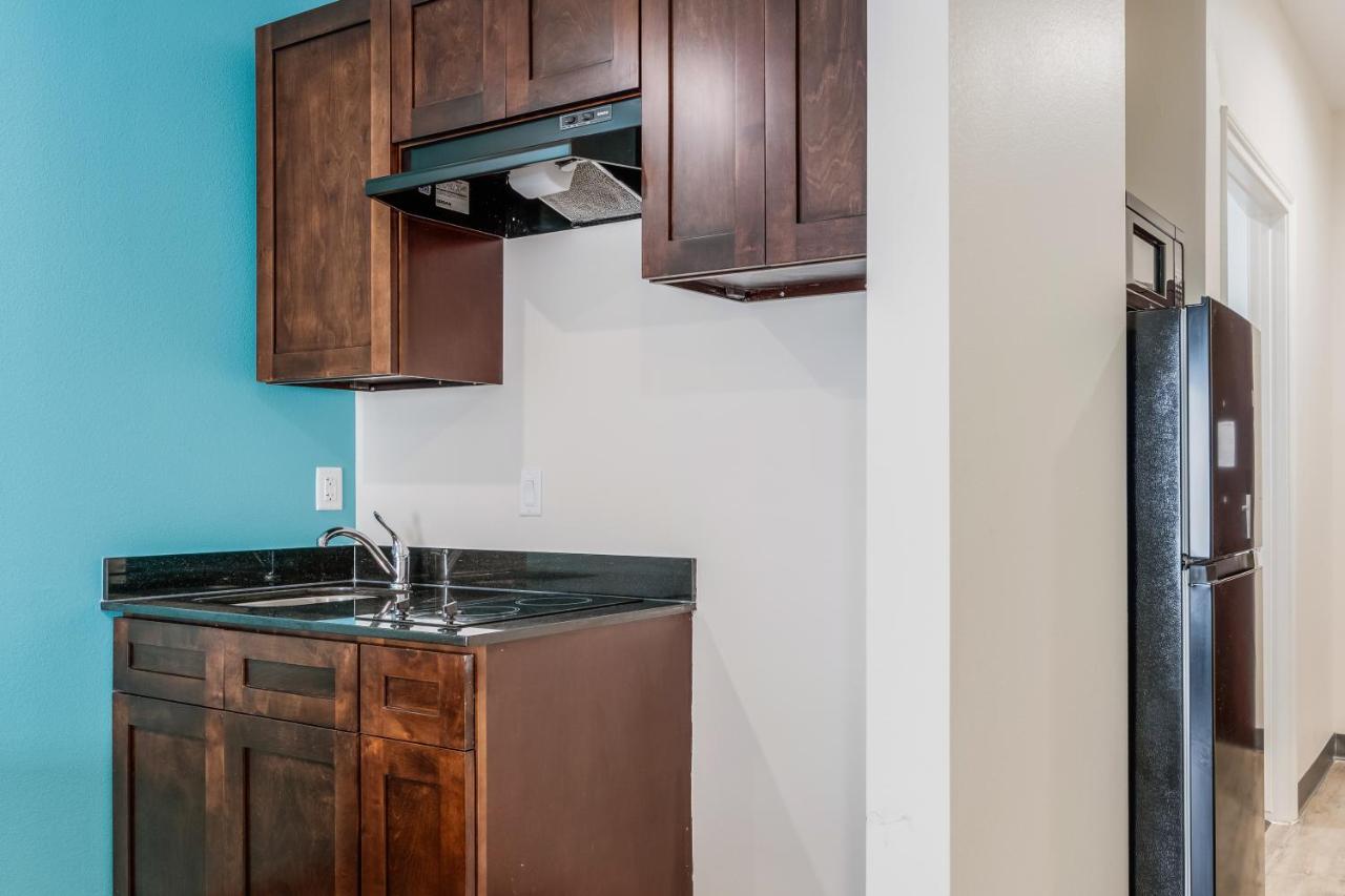 King Suite at Red Lion Inn & Suites Katy