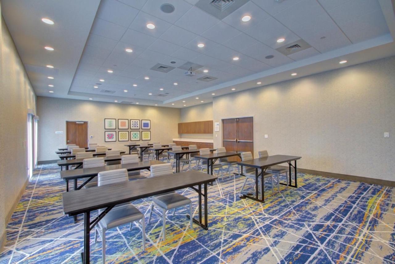  | Holiday Inn Express & Suites - Charlotte Southwest, an IHG Hotel