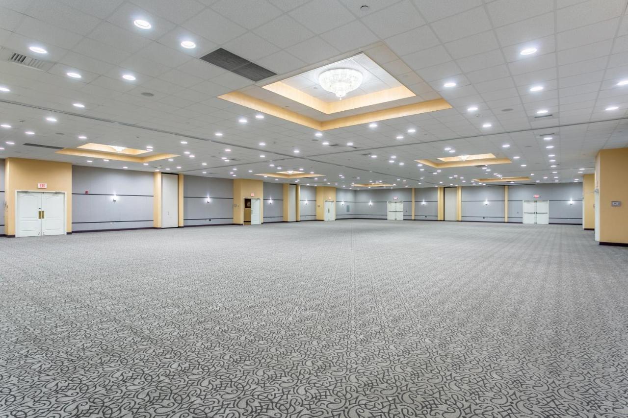 | Aspire Hotel and Suites