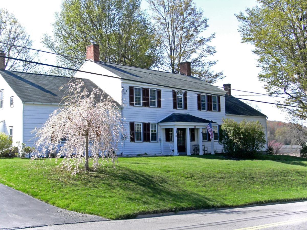 | The 1810 Juliand House Bed & Breakfast