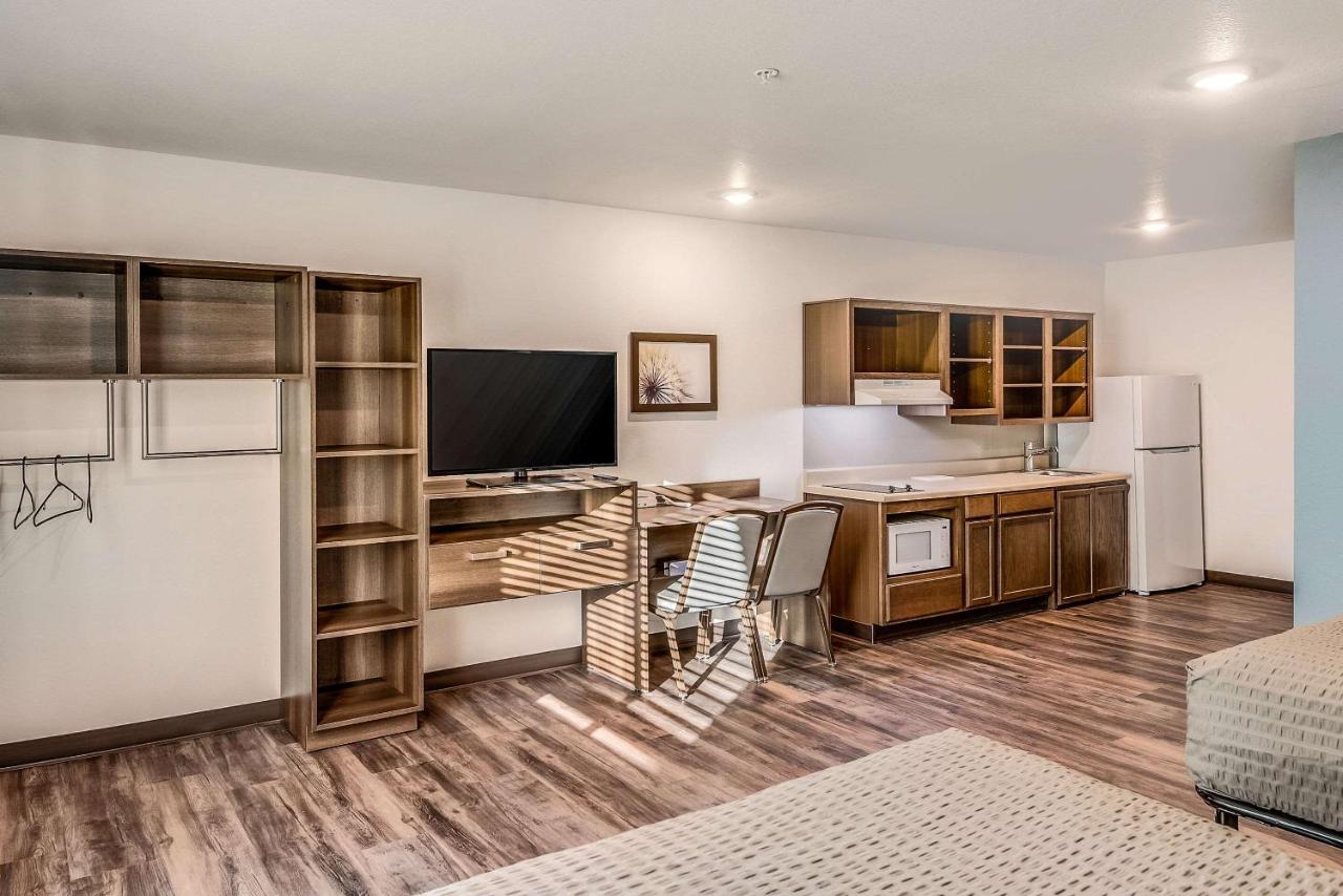 Queen Room with Two Queen Beds and Tub - Accessible/Non-Smoking at Woodspring Suites West Des Moines