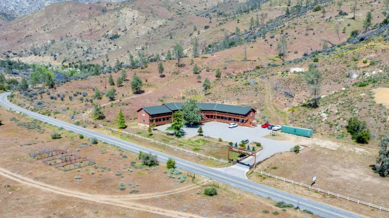 | Corral Creek Lodge