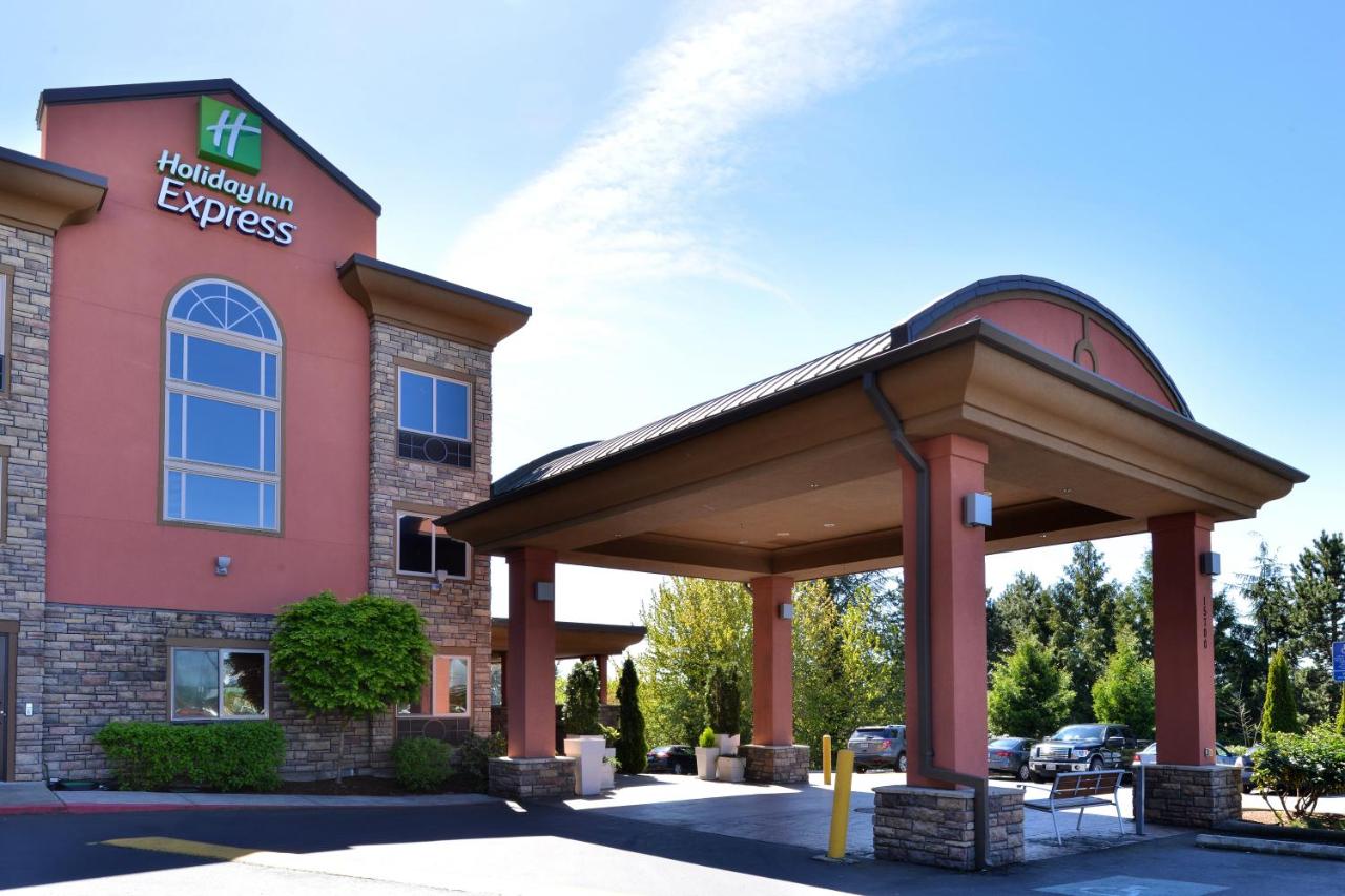  | Holiday Inn Express Portland South - Lake Oswego, an IHG Hotel