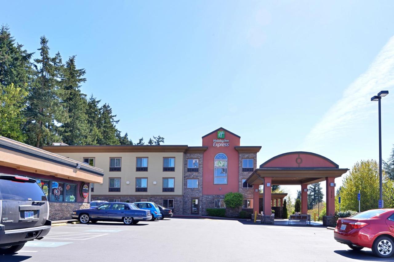 | Holiday Inn Express Portland South - Lake Oswego, an IHG Hotel