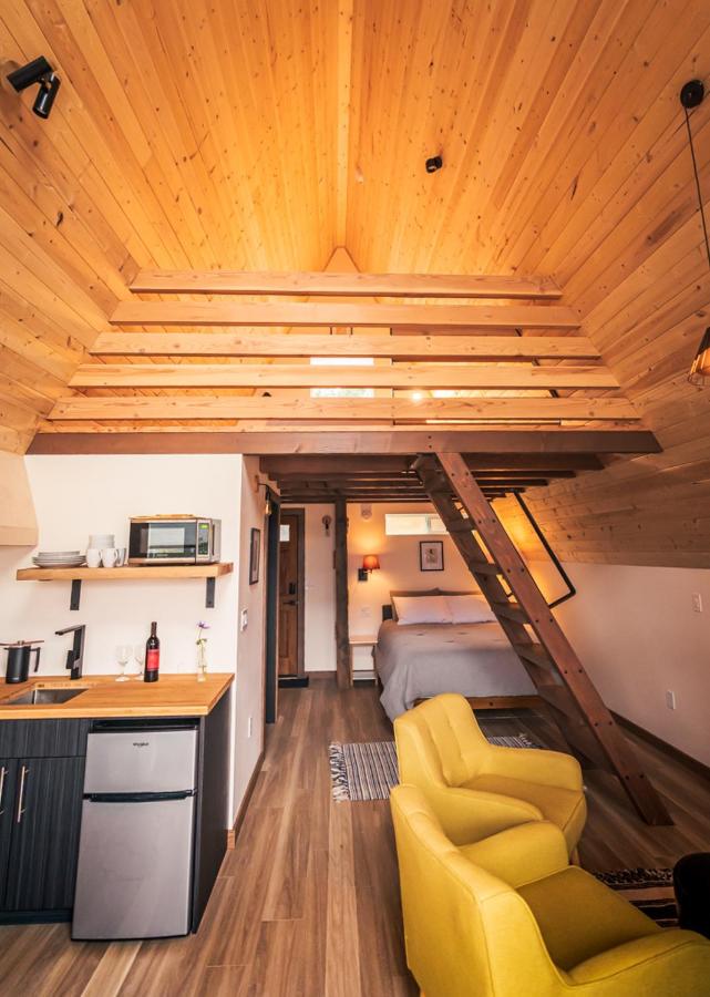 | Artbliss Hotel