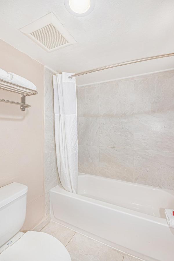  | Casa Bella Inn & Suites