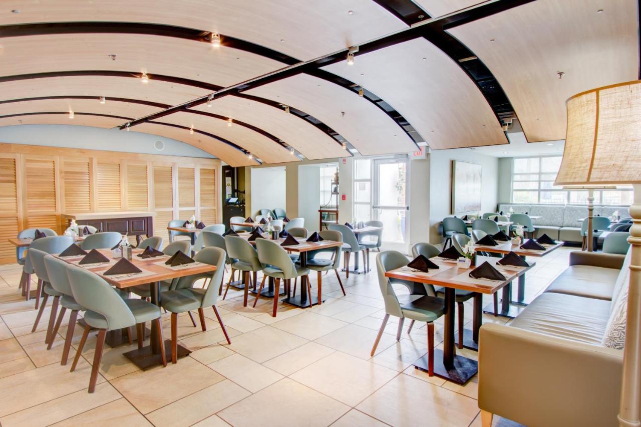  | Crowne Plaza Charleston, an IHG Hotel
