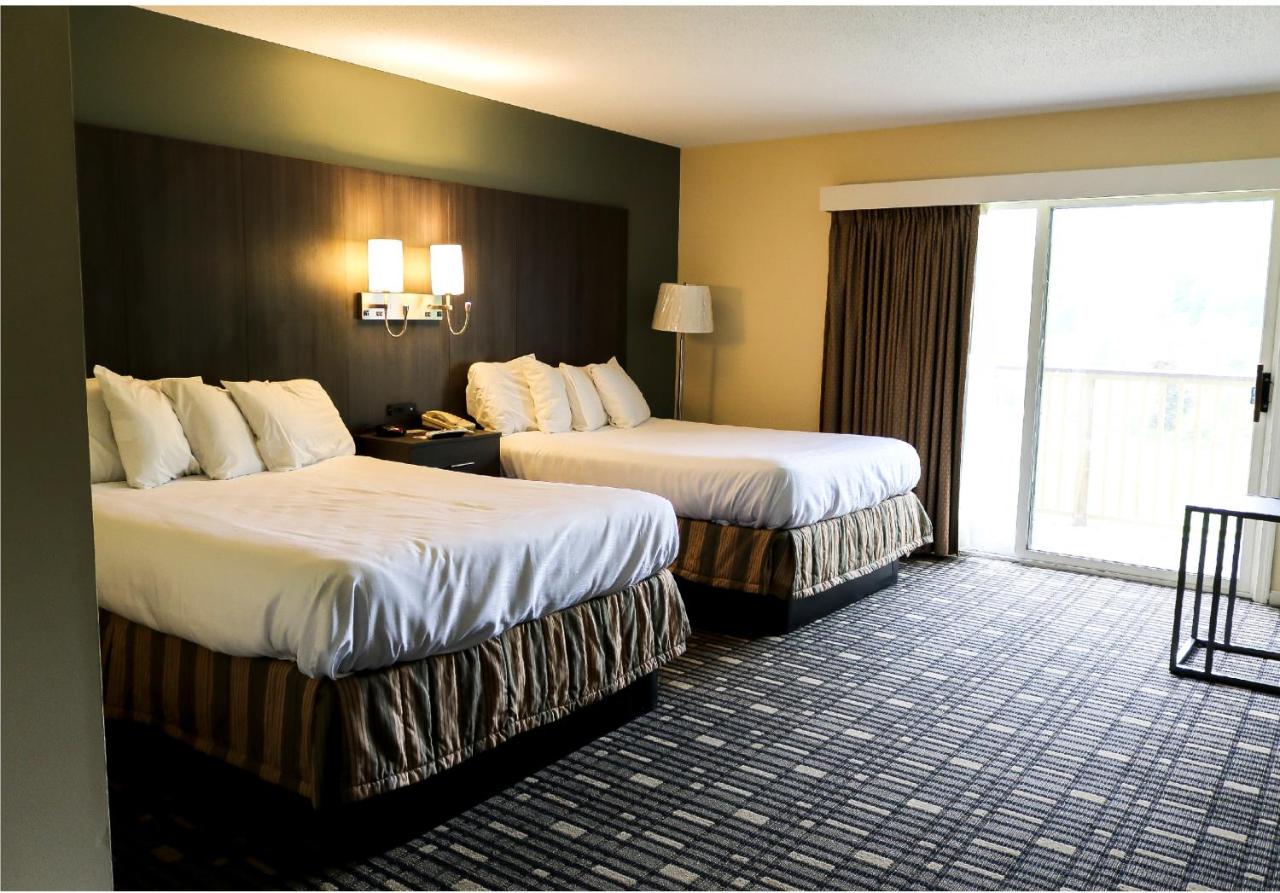 Queen Room with Two Queen Beds at Fairbanks Inn