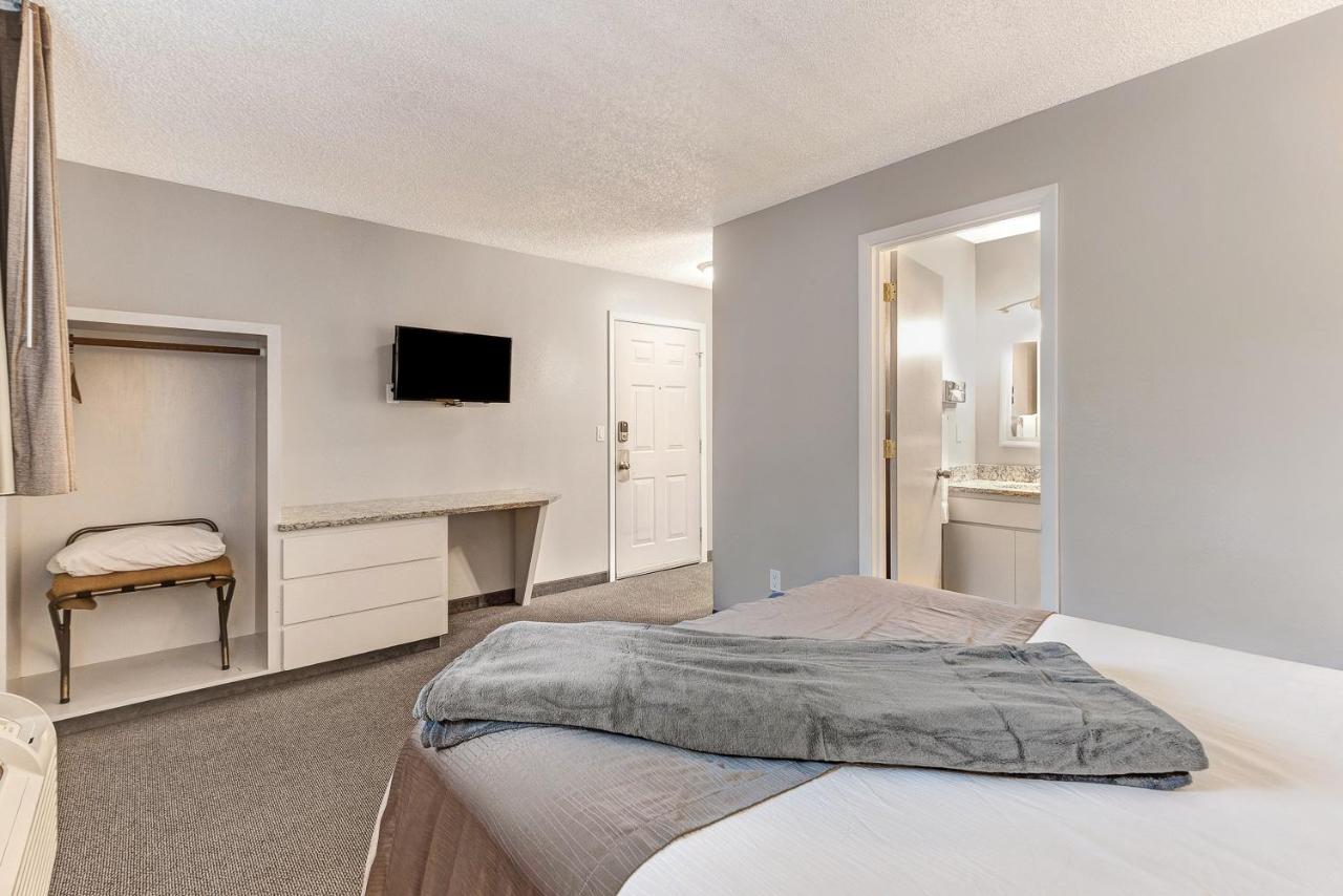 | Bend Riverside Condos