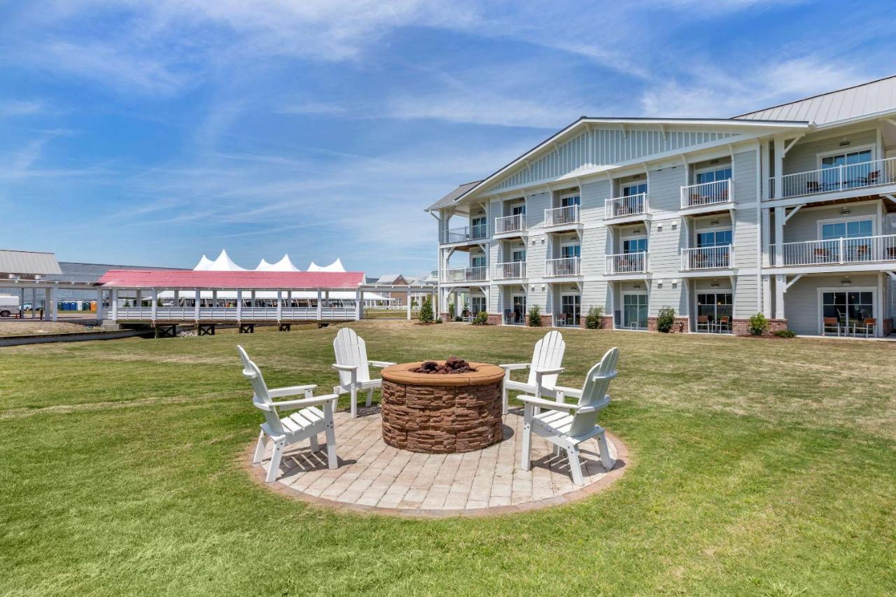 | Beaufort Hotel