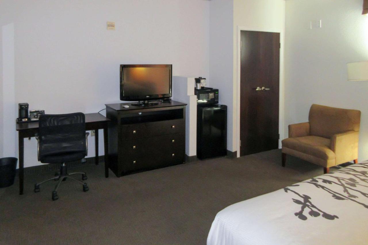 | Sleep Inn & Suites Dania Beach