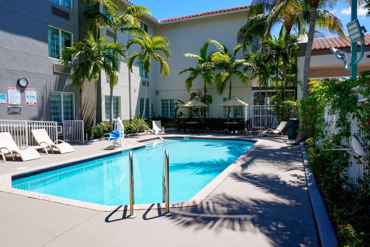 | Sleep Inn & Suites Dania Beach