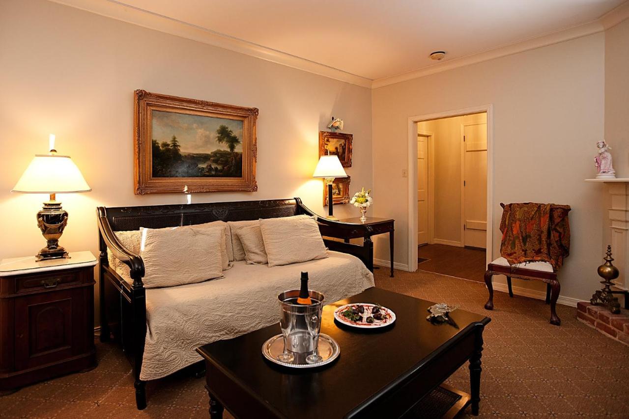  | Monmouth Historic Inn