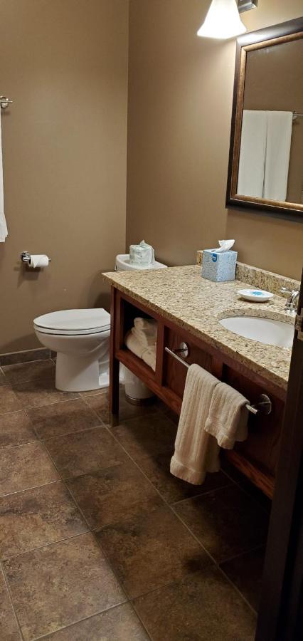 | Timberlake Lodge