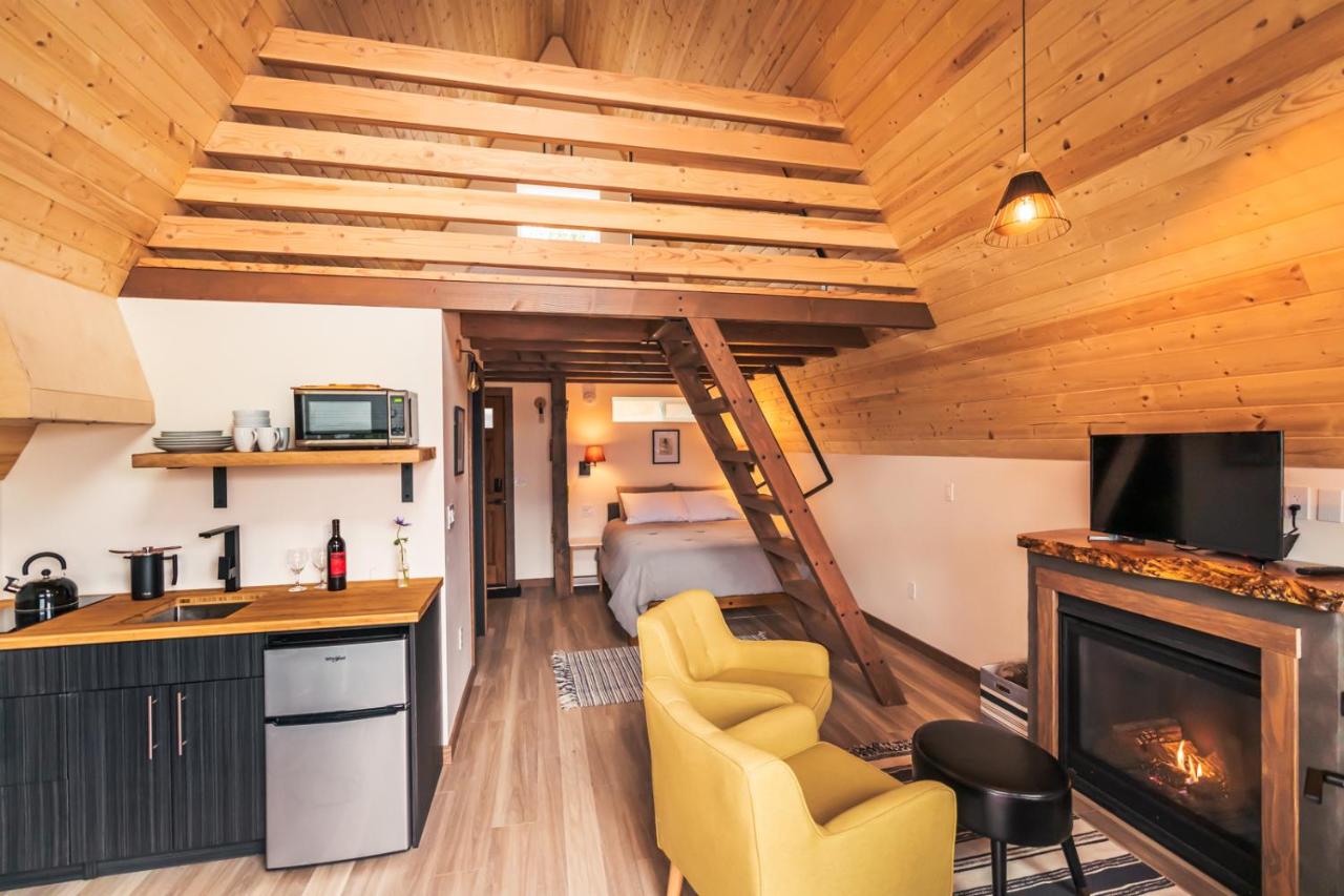 | Artbliss Hotel
