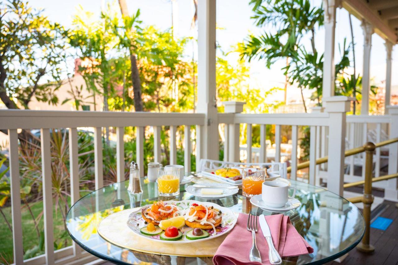 | The Plantation Inn - Free Breakfast