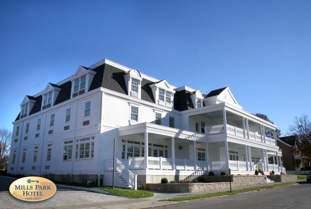 | Mills Park Hotel
