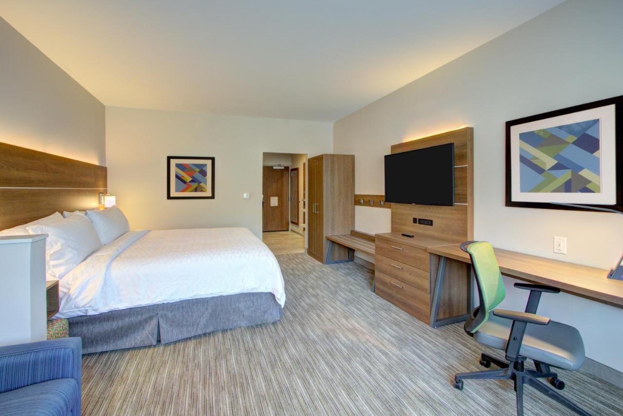 | Holiday Inn Express & Suites - Charlotte Southwest, an IHG Hotel