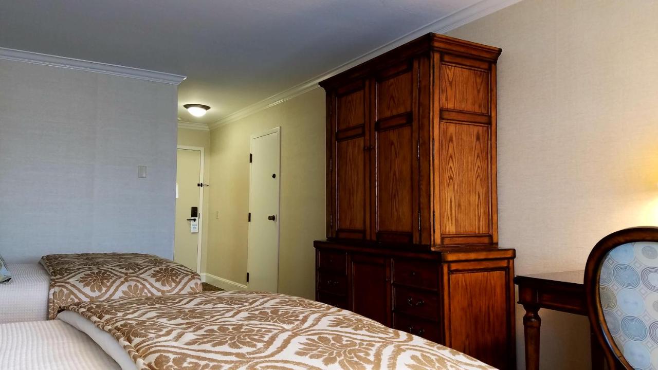 Standard Double Room at Chelsea Inn
