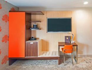 Room #7664513 at Hotel Le Jolie