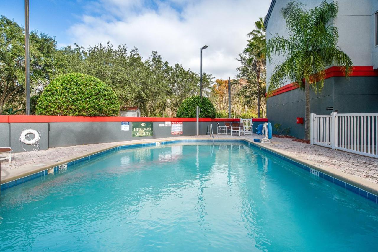  | OYO Townhouse Orlando West