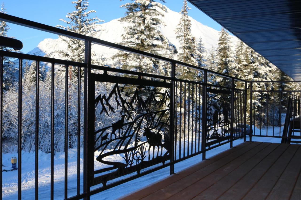  | Spruce Lodge
