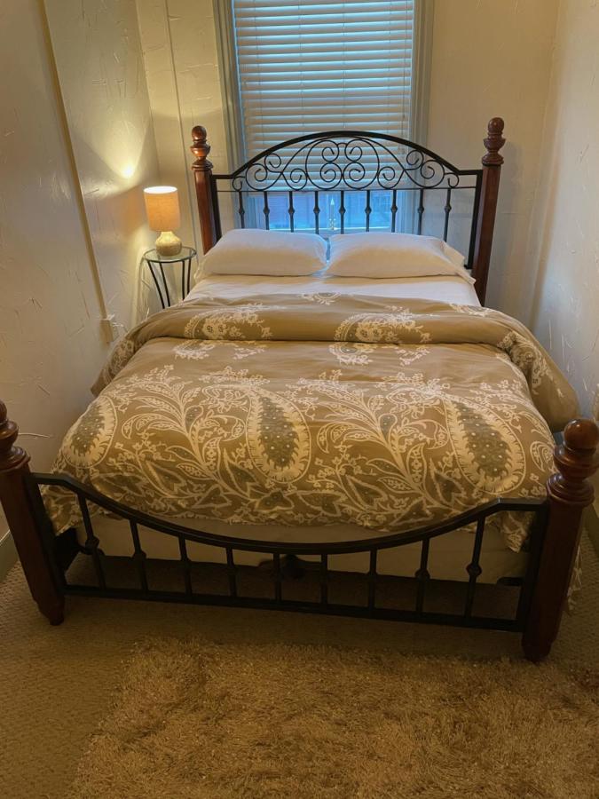  | James Buchanan Hotel
