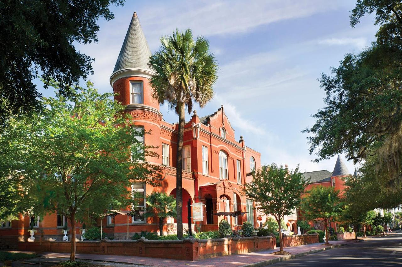 | Mansion on Forsyth Park