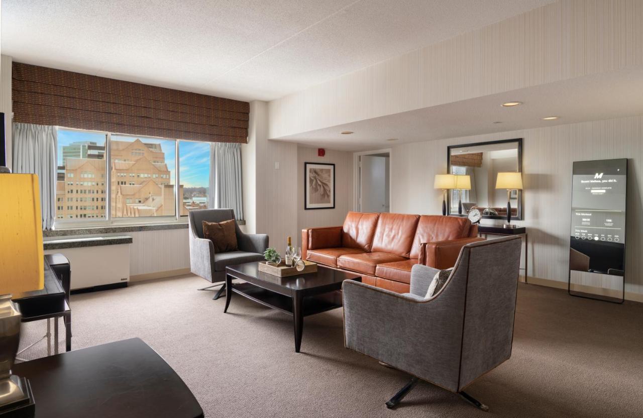 Suite, Club level, 1 Bedroom Executive Suite, 1 King at The Stamford Hotel