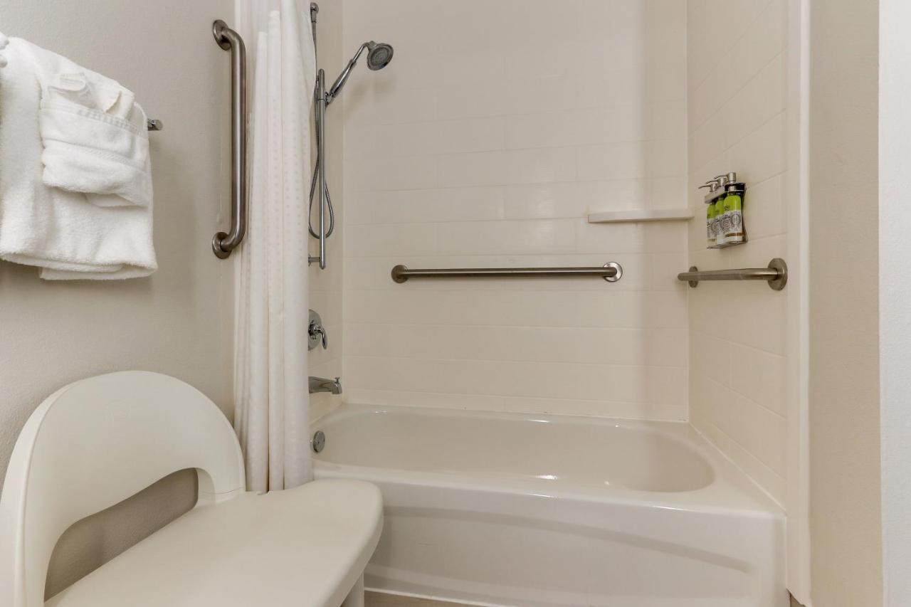 King Room - Mobility Access Tub - Non-Smoking at Holiday Inn Express Cincinnati North - Monroe, an IHG Hotel