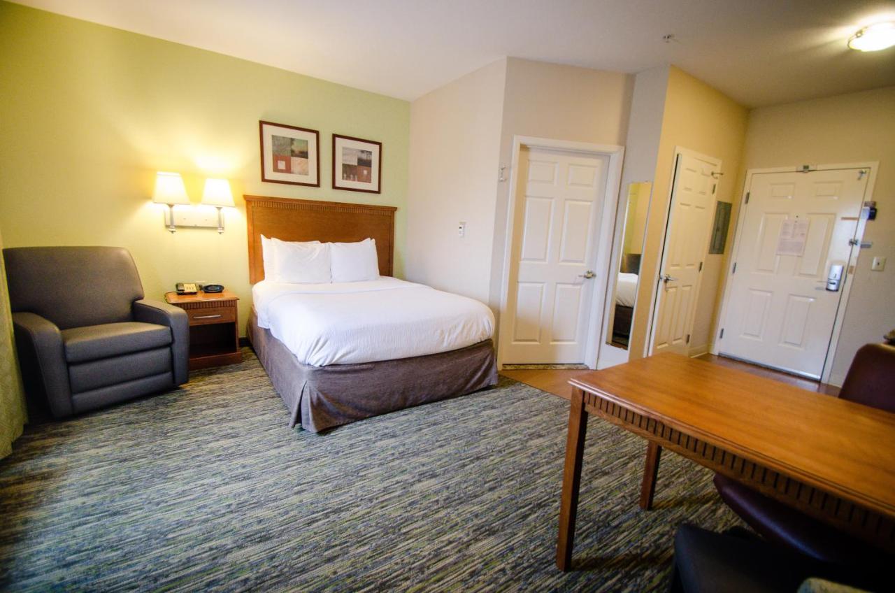 | Candlewood Suites Temple, an IHG Hotel