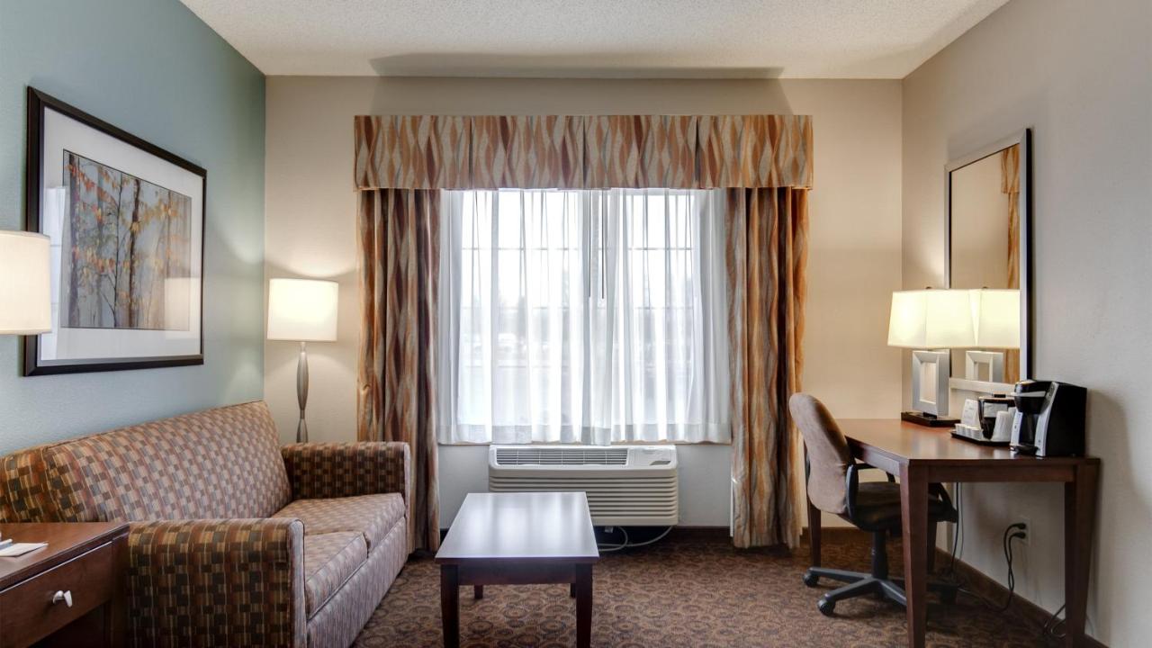 King Room with Sofa Bed - Non-Smoking at Holiday Inn Express Hotel & Suites St. Cloud by IHG