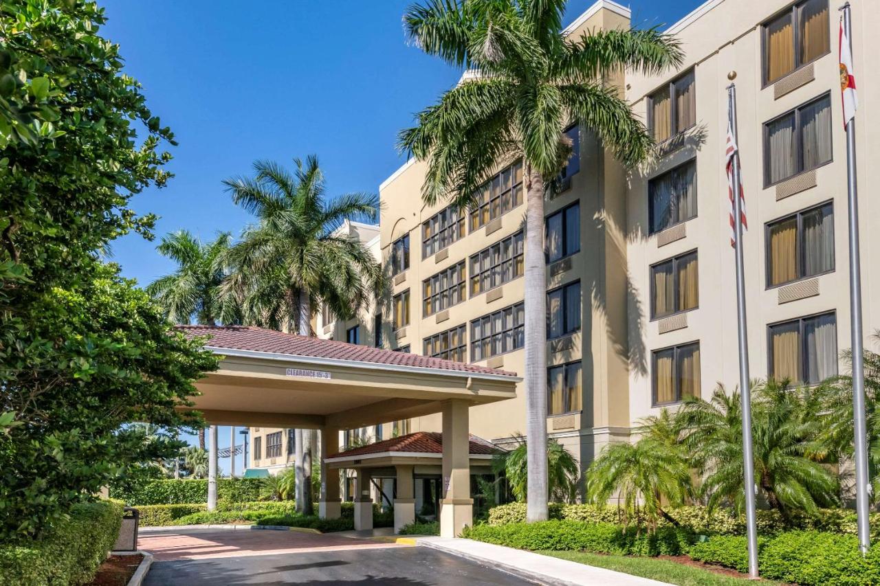 | Comfort Suites Miami