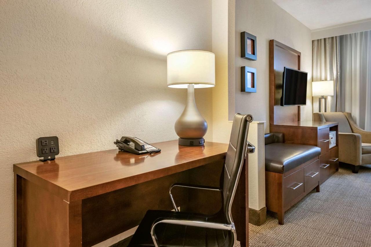 | Comfort Suites Miami
