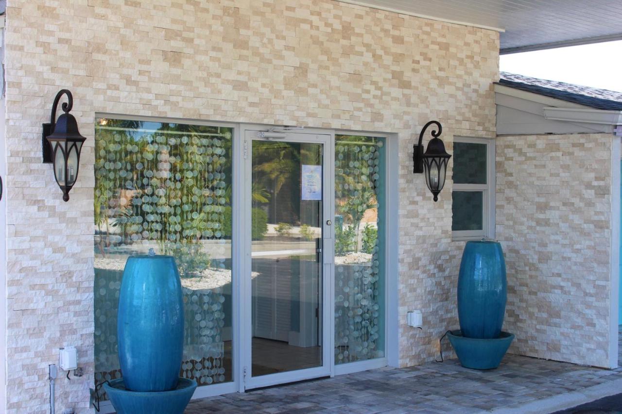  | Latitude 26 Waterfront Boutique Resort - Fort Myers Beach