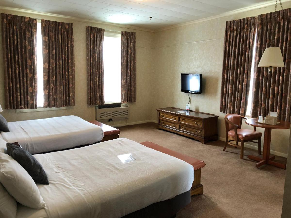 Standard Double Room at Stearns Hotel