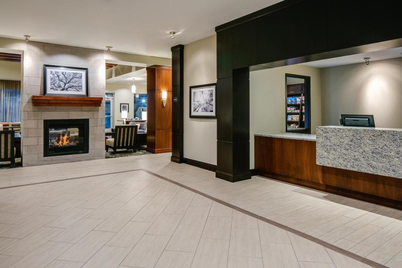  | Staybridge Suites Des Moines Downtown