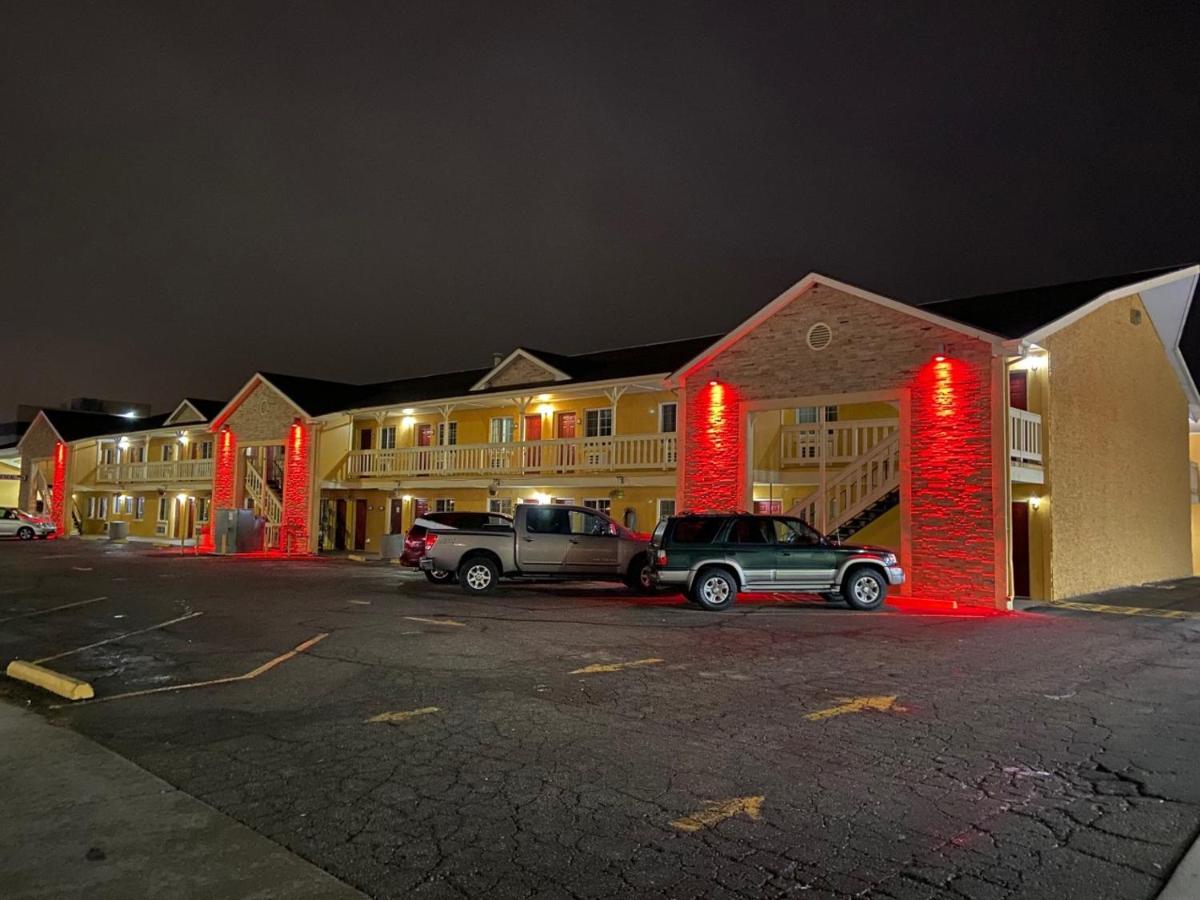 | 1st Interstate Inn