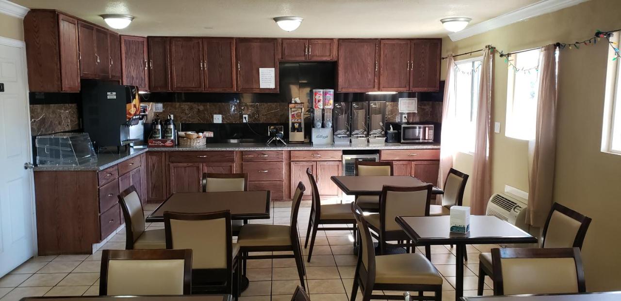 | 1st Interstate Inn