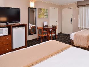 Room #4842434 at Best Western Oxnard Inn