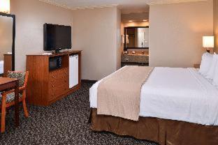 Room #4842435 at Best Western Oxnard Inn