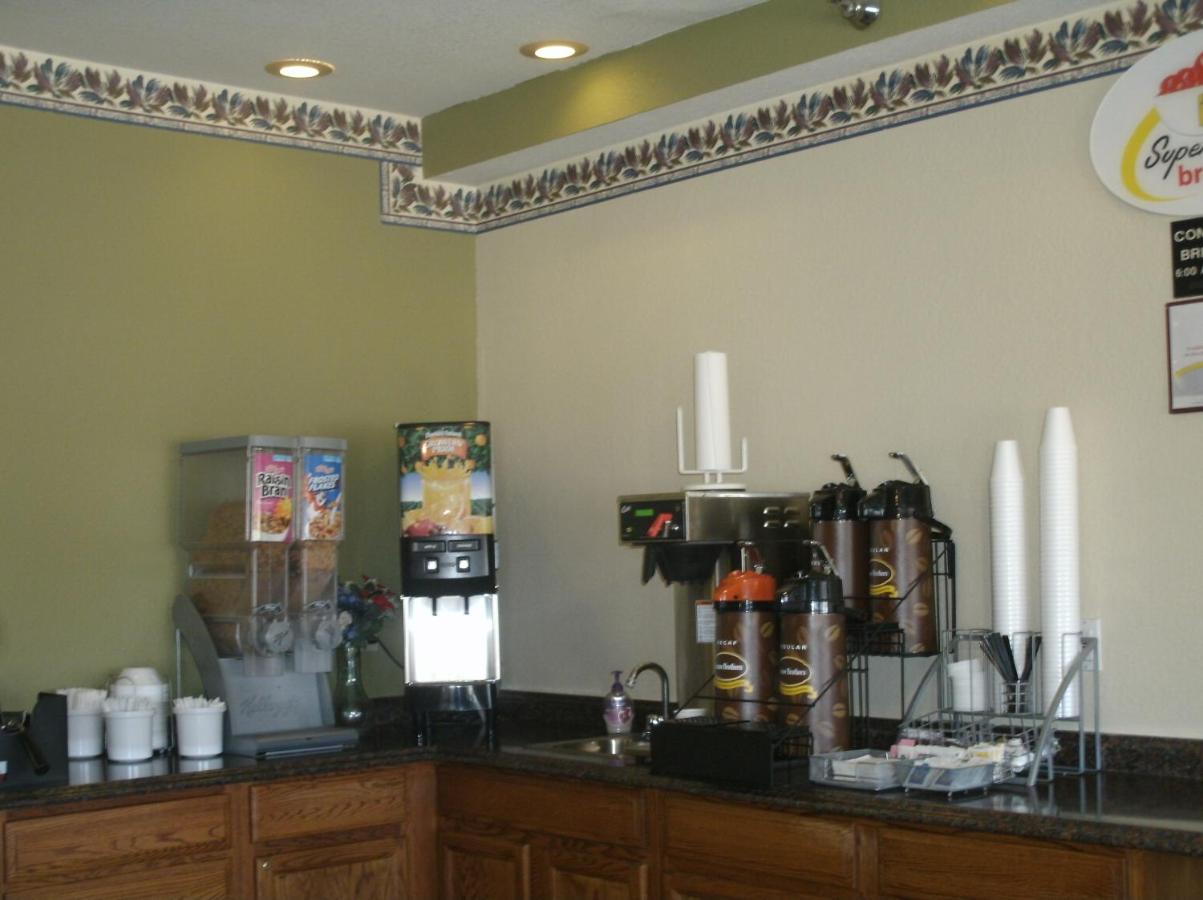  | Super 8 by Wyndham Platte City Kansas City Area