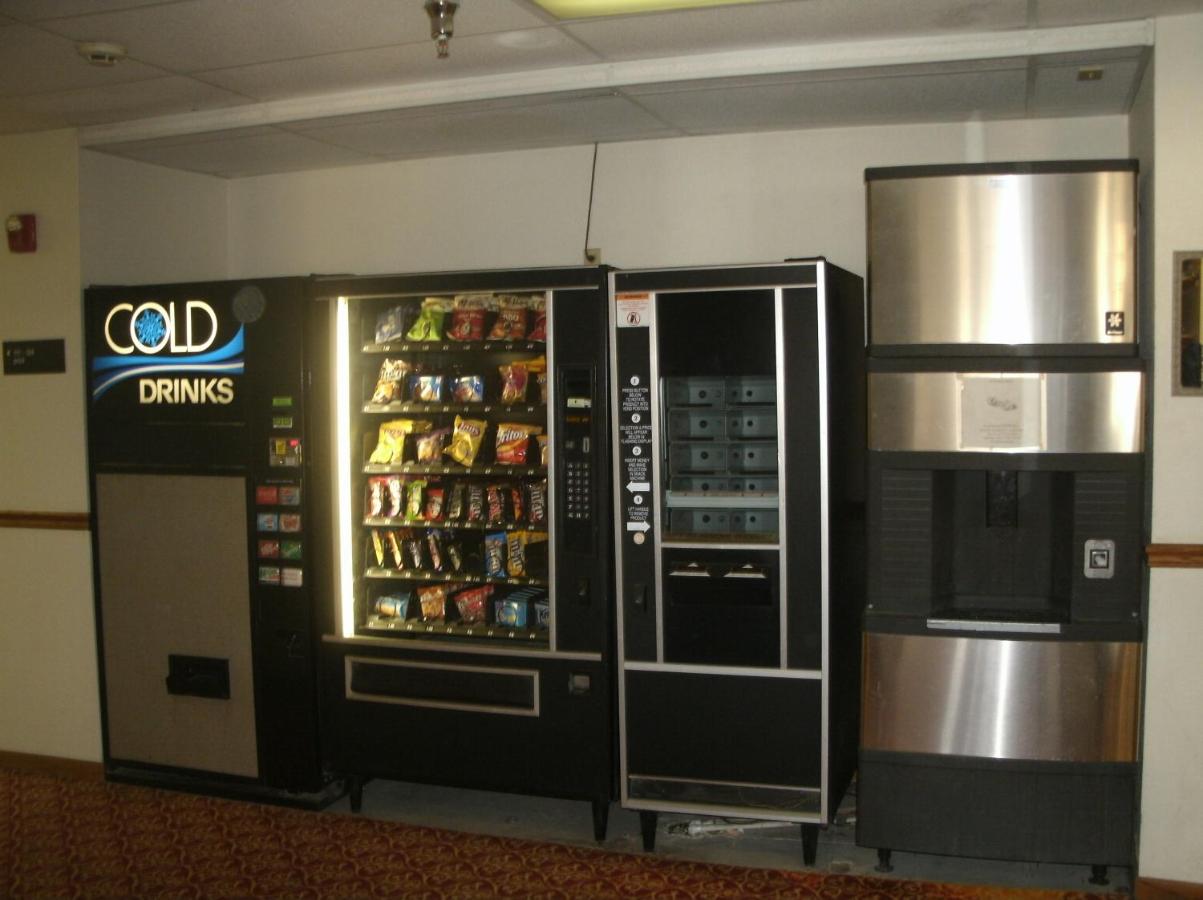  | Super 8 by Wyndham Platte City Kansas City Area
