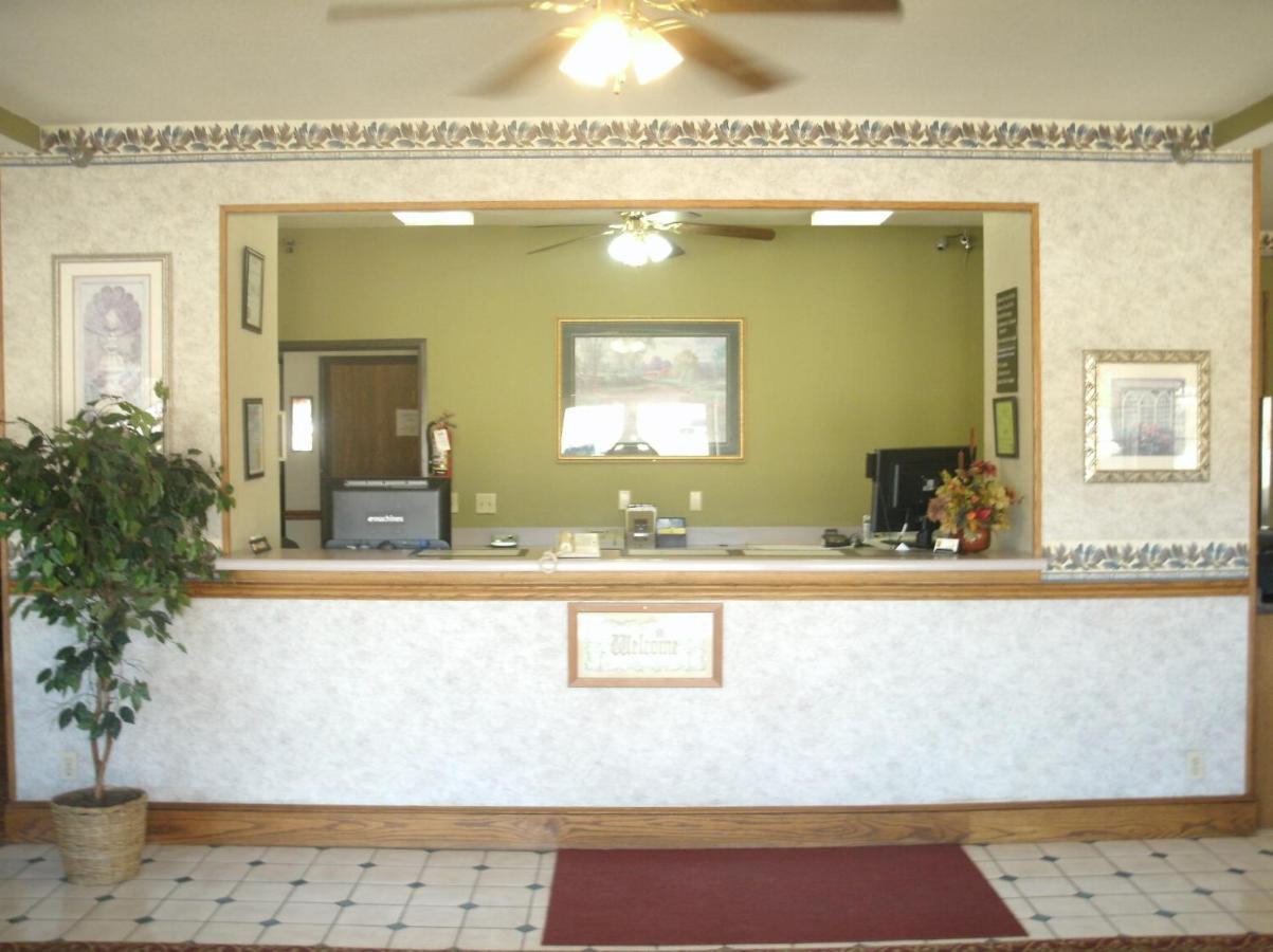  | Super 8 by Wyndham Platte City Kansas City Area